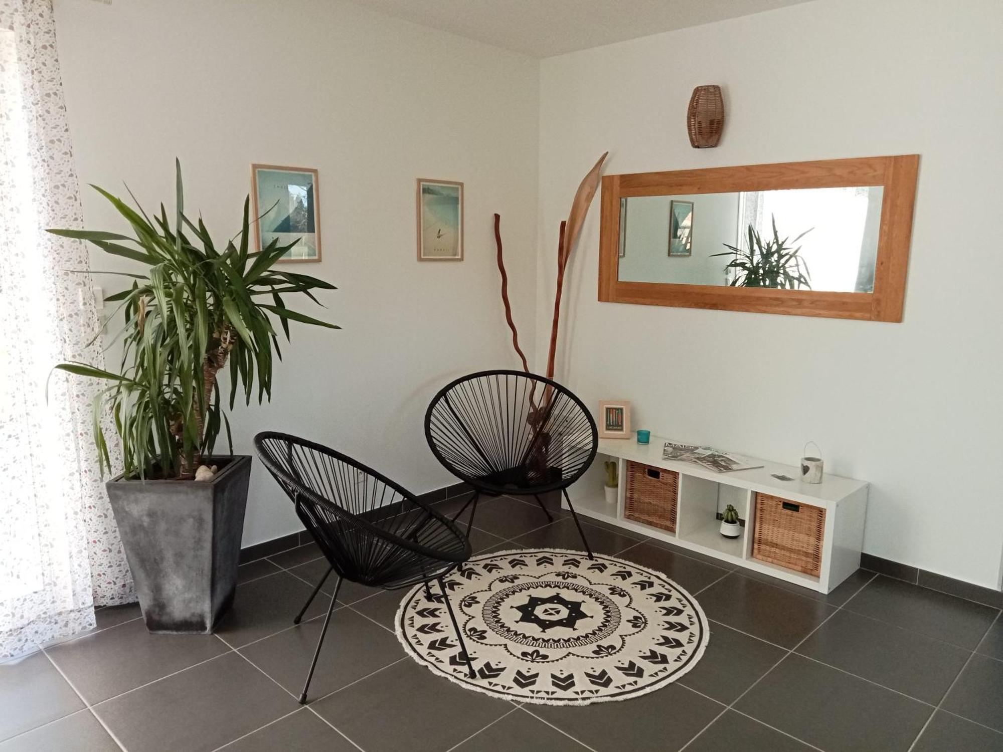Comme A La Maison Sainte-Helene  Buitenkant foto