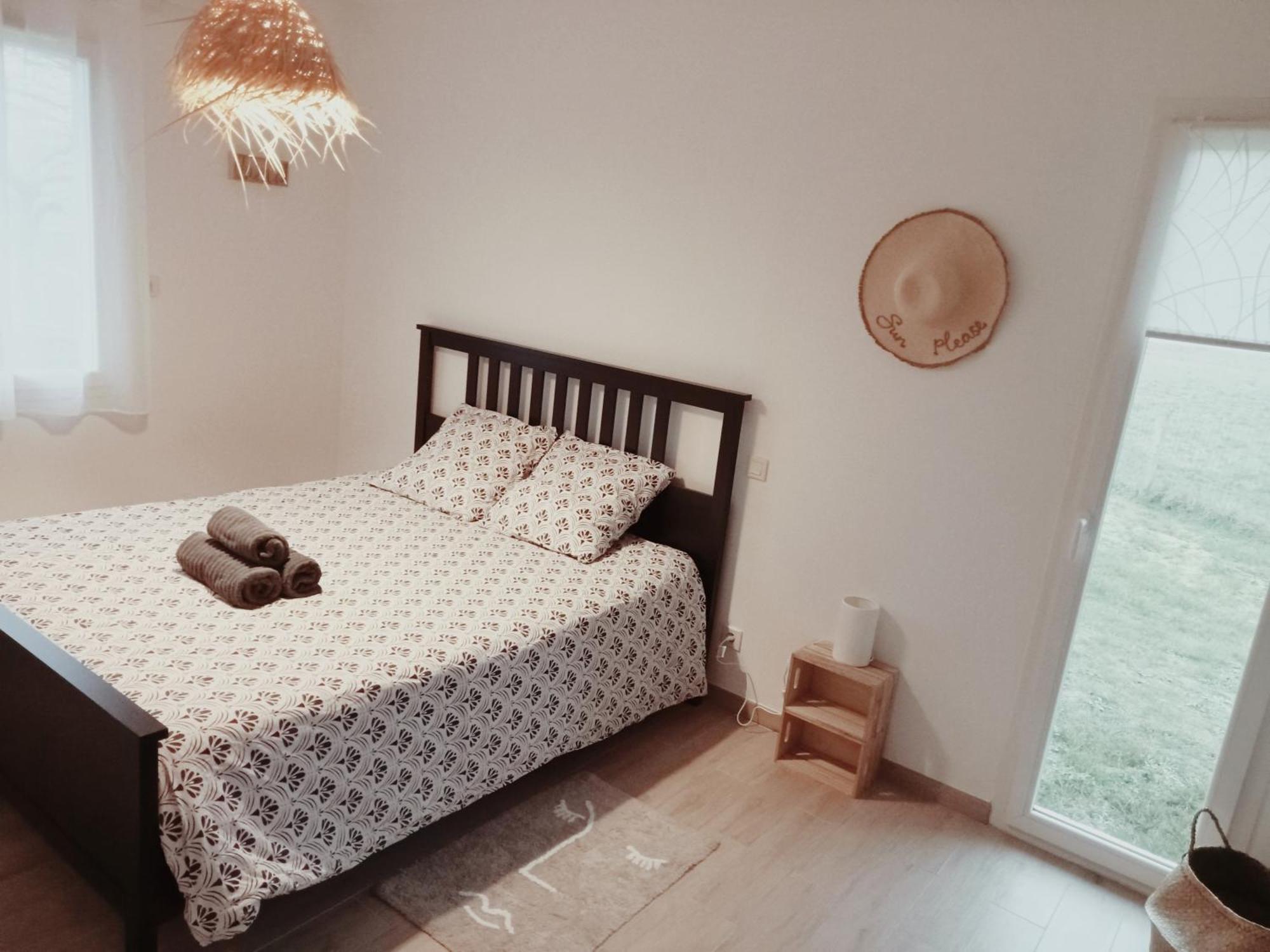 Comme A La Maison Sainte-Helene  Buitenkant foto