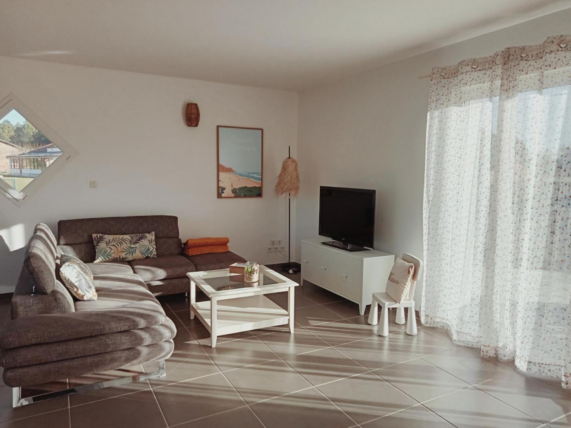 Comme A La Maison Sainte-Helene  Buitenkant foto